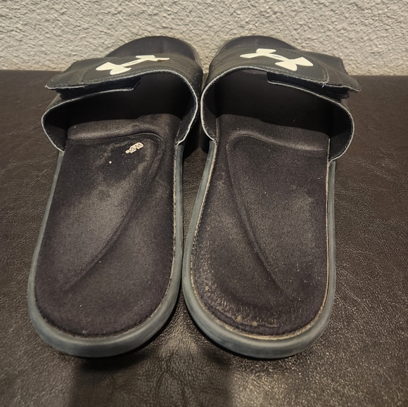 Under Armour slides size 13 black and white - Picture 2 of 4